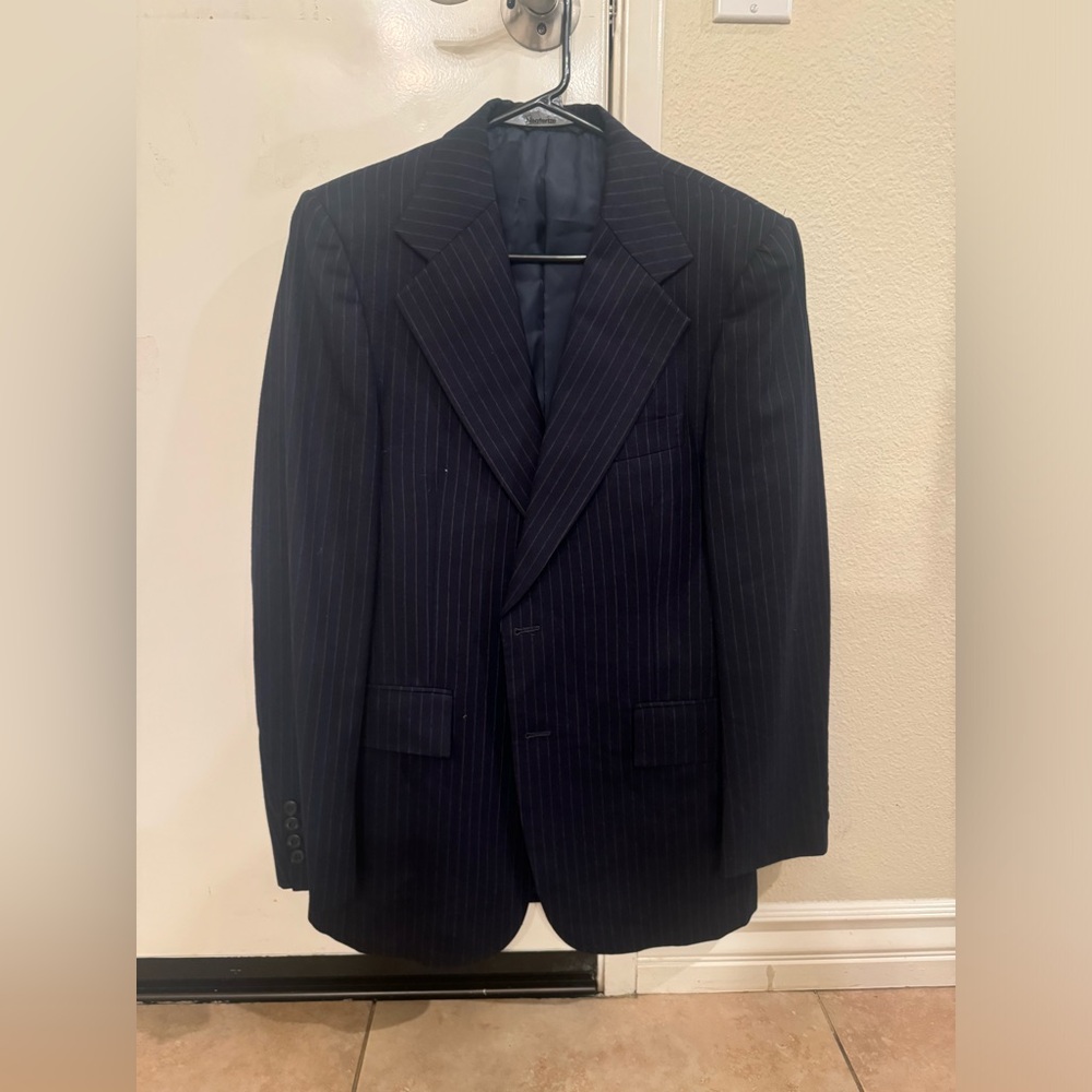 Men’s blazer suit top size 38. Bellini